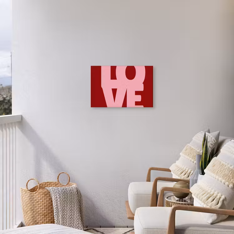 Love - Rood - Blokletters Tuinposter op houten frame 2 cm dik klein -sfeer1