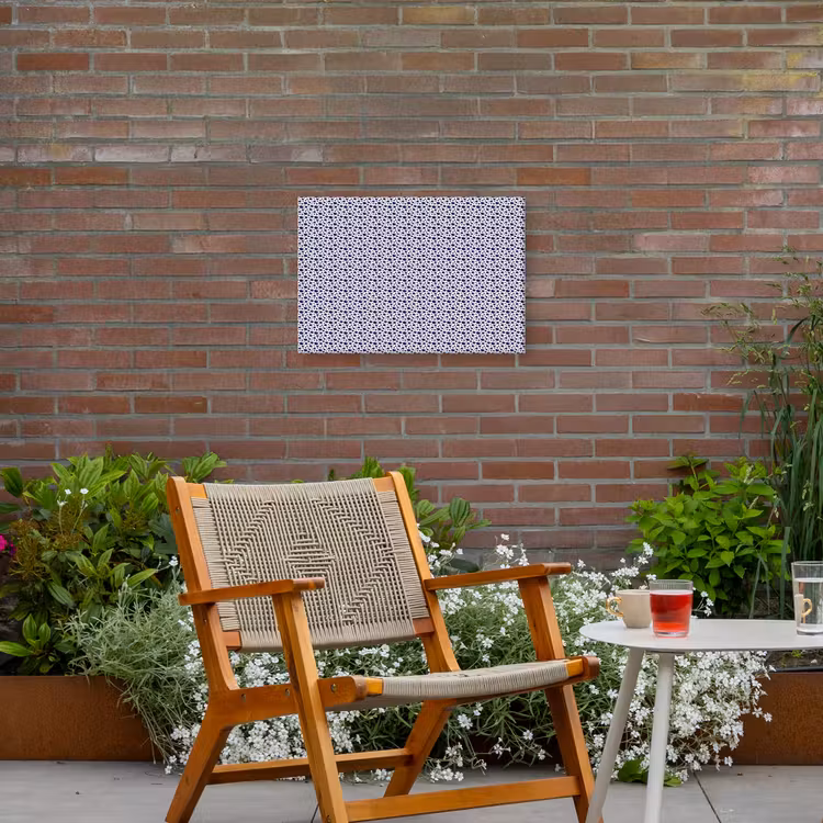 Oceaan - Bubbel - Blauw - Wit Tuinposter op houten frame 2 cm dik klein 845 -sfeer3