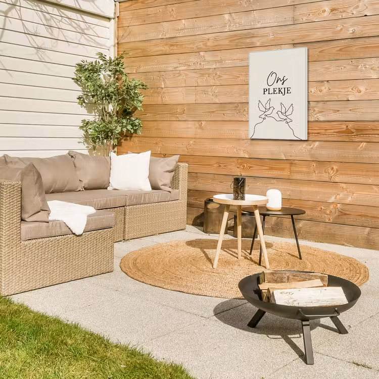 Ons Plekje met Vogels Tuinposter op houten frame 2 cm dik klein -sfeer2