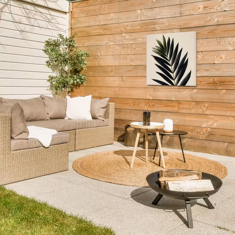 Palmblad - Donkere bladen - Subtiel Tuinposter op houten frame 2 cm dik middel -sfeer2