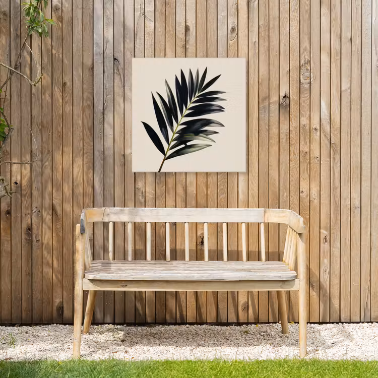 Palmblad - Subtiel - Groen - beige Tuinposter op houten frame 2 cm dik middel -sfeer4