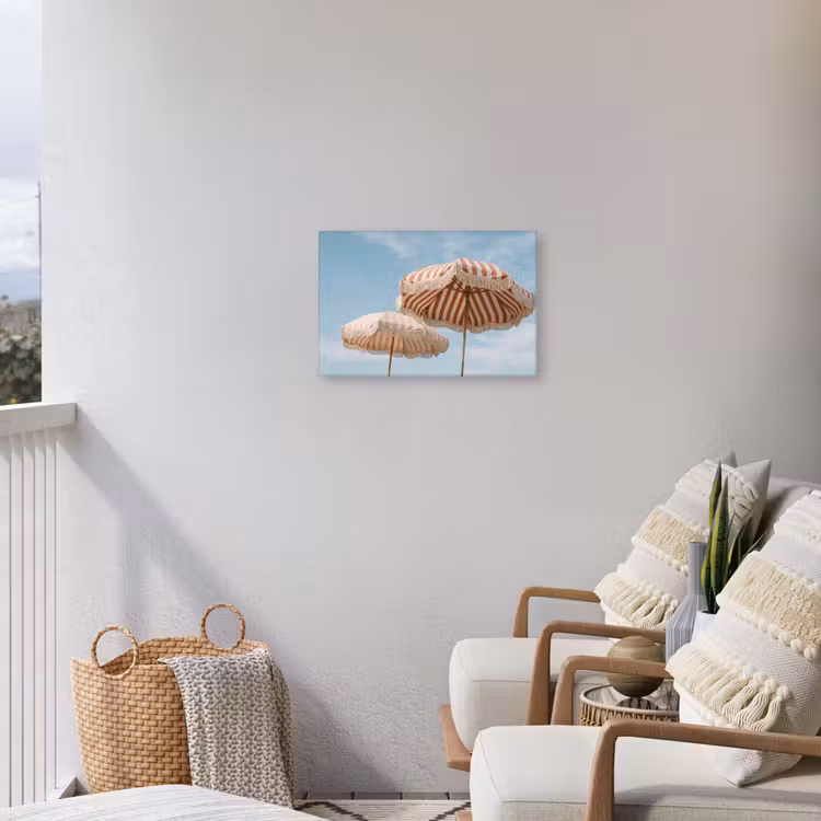 Parasol - Lucht - Rood Tuinposter op houten frame 2 cm dik klein -sfeer1