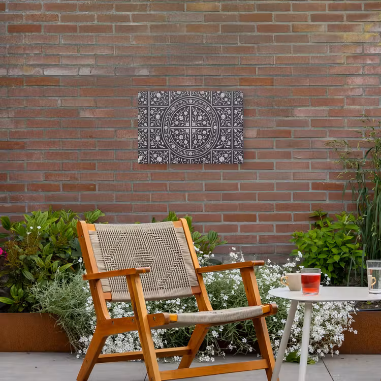 Patroon - Bloemmotief - Decoratie - Klassiek - Zwart Tuinposter op houten frame 2 cm dik klein -sfeer3