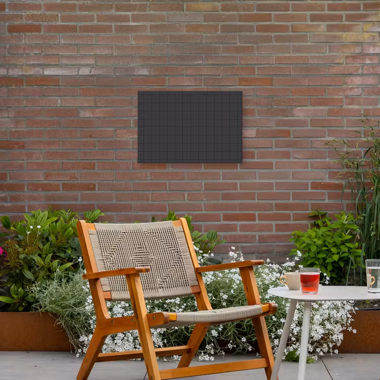 Patroon - Tegel - Antraciet Tuinposter op houten frame 2 cm dik klein 845 -sfeer3