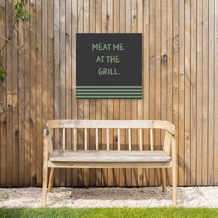 Quote - Groen - Grill - Zomer Tuinposter op houten frame 2 cm dik middel -sfeer4