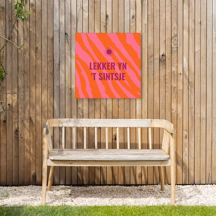 Quote - Zomer - Roze Tuinposter op houten frame 2 cm dik middel -sfeer4
