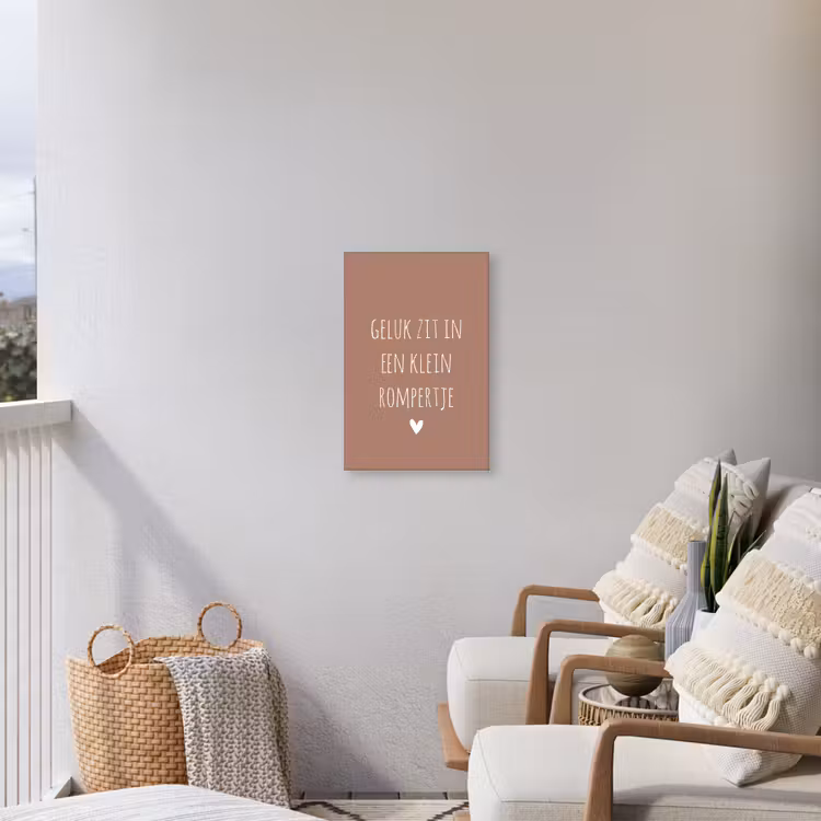 Quotes - Geluk zit in een klein rompertje - Spreuken Tuinposter op houten frame 2 cm dik klein -sfeer1