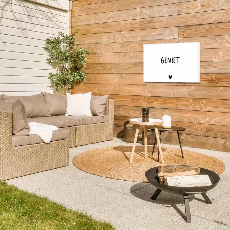Quotes - Geniet - Spreuken Tuinposter op houten frame 2 cm dik klein -sfeer2
