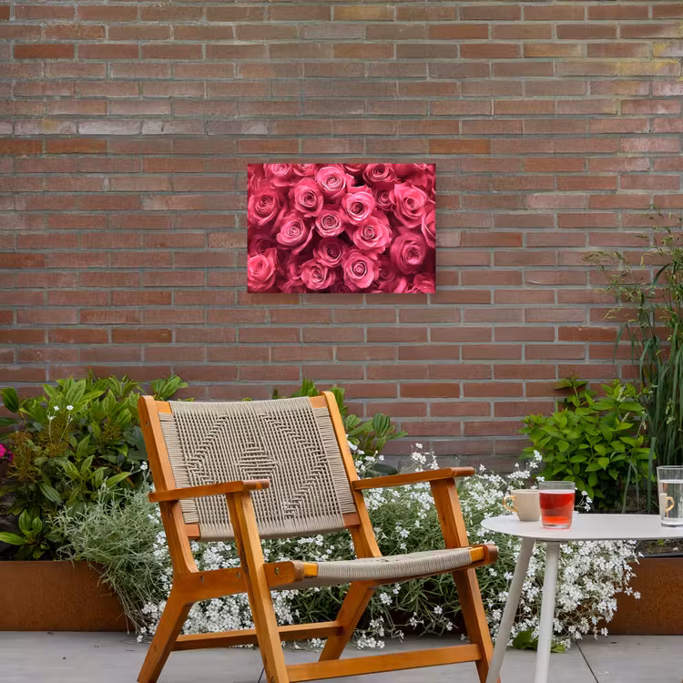 Rozen - Pink - Bloem Tuinposter op houten frame 2 cm dik klein -sfeer3