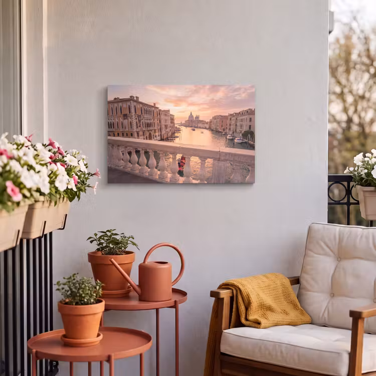 Stad - Venetië - Kanaal - Zonsopgang - Architectuur - Goud Tuinposter op houten frame 2 cm dik klein -sfeer1