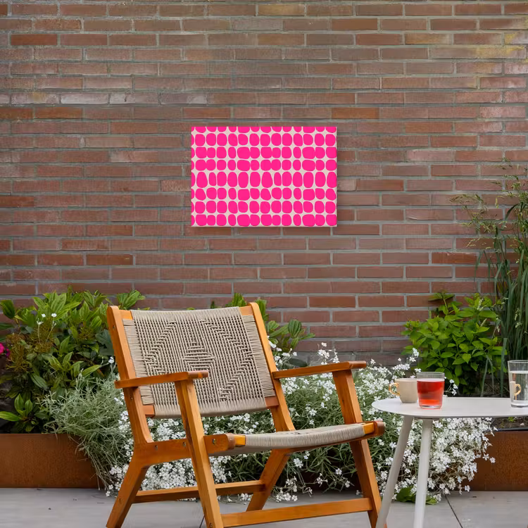 Stippen - Patroon - Roze Tuinposter op houten frame 2 cm dik klein 845 -sfeer3