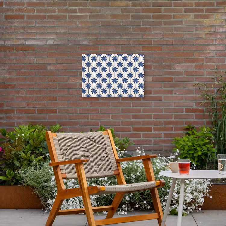 Symmetrisch - Palm - Blauw Tuinposter op houten frame 2 cm dik klein 845 -sfeer3