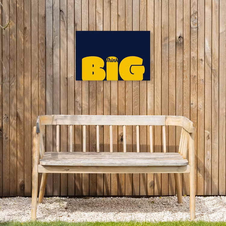 Think big - Blauw - Geel Tuinposter op houten frame 2 cm dik klein -sfeer4