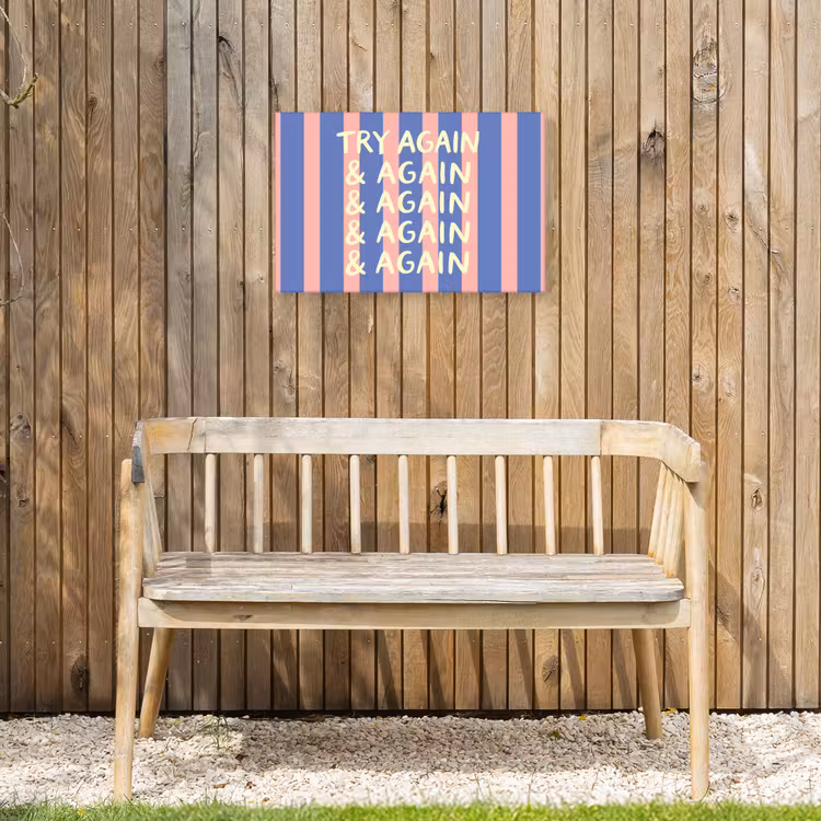 Try again - Strepen - Roze - Verticaal - Blauw Tuinposter op houten frame 2 cm dik klein -sfeer4
