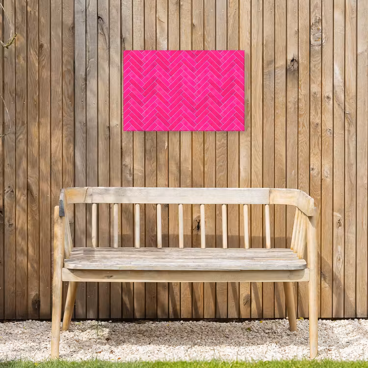Visgraat - Wandtegel - Fuchsia - Roze Tuinposter op houten frame 2 cm dik klein 845 -sfeer4