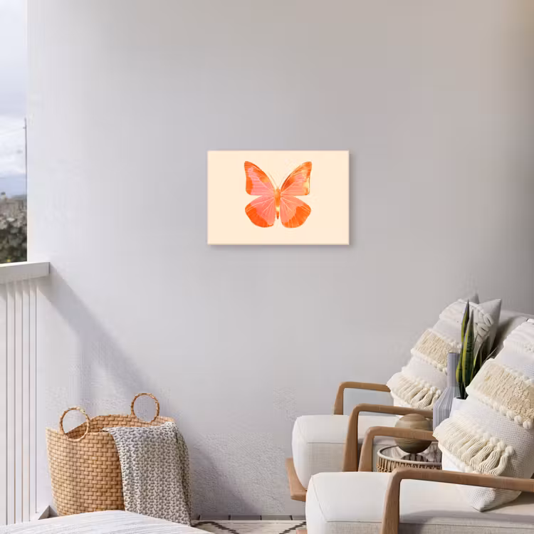 Vlinder - Minimalistisch - Roze Tuinposter op houten frame 2 cm dik klein -sfeer1