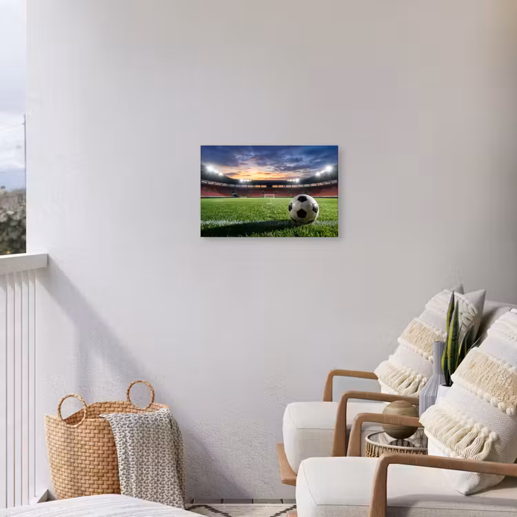 Voetbal - Stadion - Sport - Groen Tuinposter op houten frame 2 cm dik klein -sfeer1