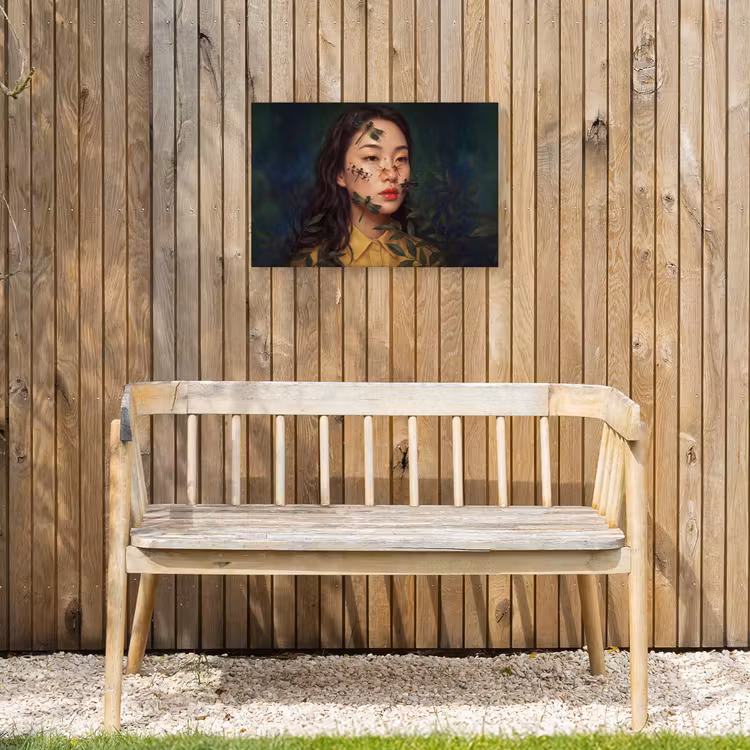 Vrouw - Insecten - Natuur - Portret - Groen Tuinposter op houten frame 2 cm dik klein -sfeer4