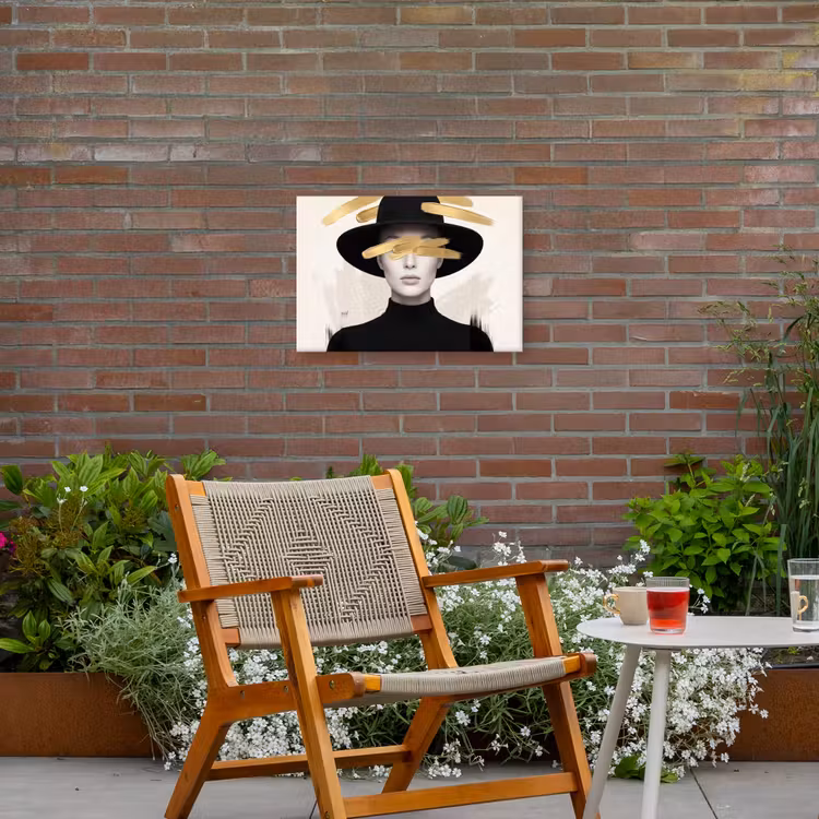 Vrouw - Portret - Modern - Goud - Kunst Tuinposter op houten frame 2 cm dik klein -sfeer3