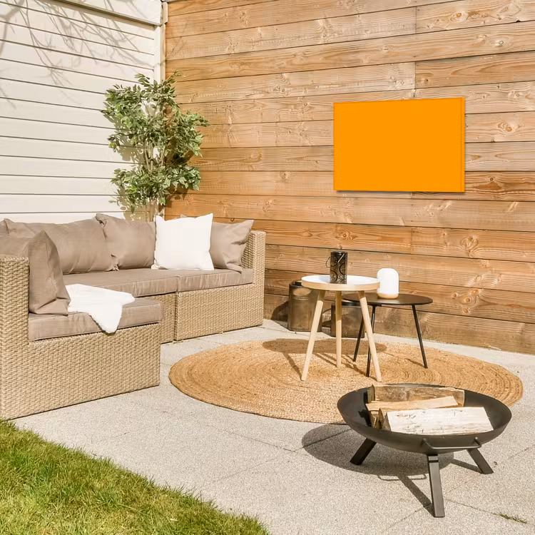 Warm - Ochre - Oranje Tuinposter op houten frame 2 cm dik klein 845 -sfeer2