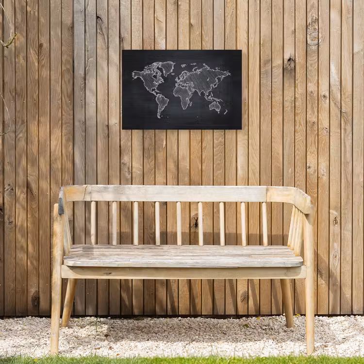 Wereldkaart - Krijt - Zwart - minimalistisch Tuinposter op houten frame 2 cm dik klein -sfeer4