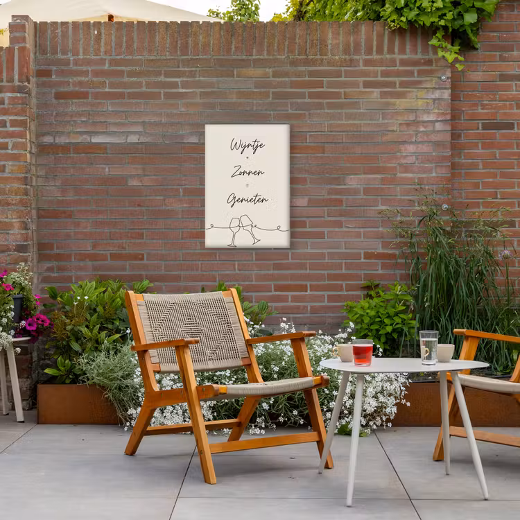 Wijn en Zonnen Tuinposter op houten frame 2 cm dik klein -sfeer3