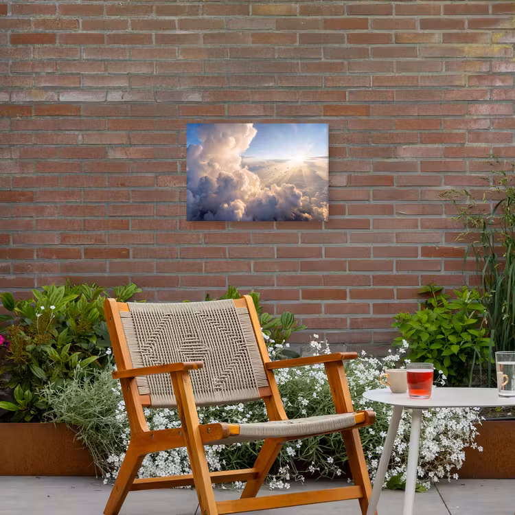 Wolken - Zonnestralen - Natuur - Wit Tuinposter op houten frame 2 cm dik klein -sfeer3