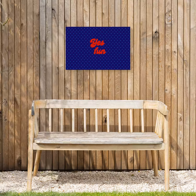 Yes fun - Rood - Blauw - Stippen Tuinposter op houten frame 2 cm dik klein -sfeer4