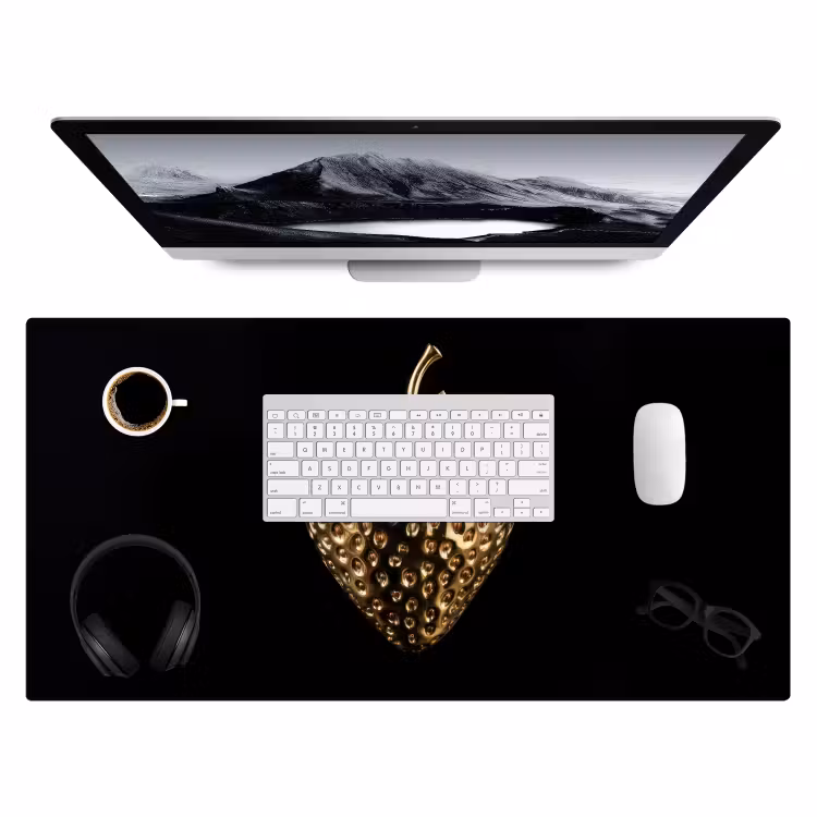 Aardbei - Goud - Zwart - Chrome Muismat XXL klein -3d