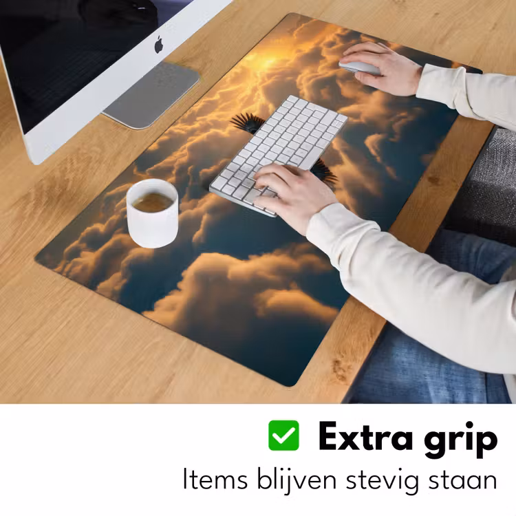 Adelaar - Wolken - Zon Muismat XXL klein -sfeer3