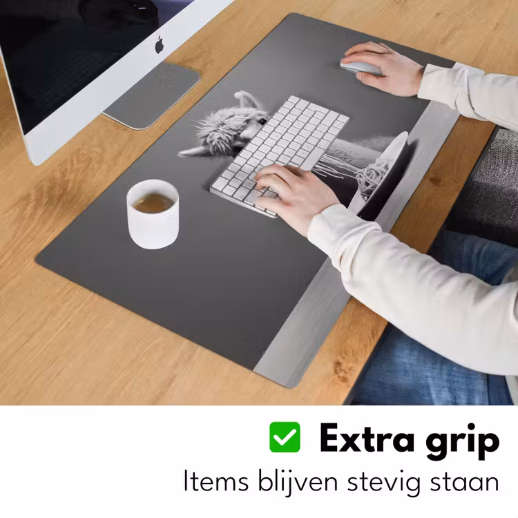 Alpaca - Pasta - Zwart - Wit - Grappig - Dieren Muismat XXL klein -sfeer3