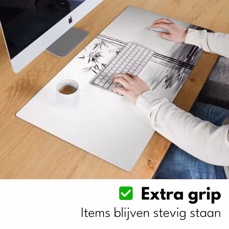 Bamboestammen - Water - Minimalistisch - Wit Muismat XXL klein -sfeer3