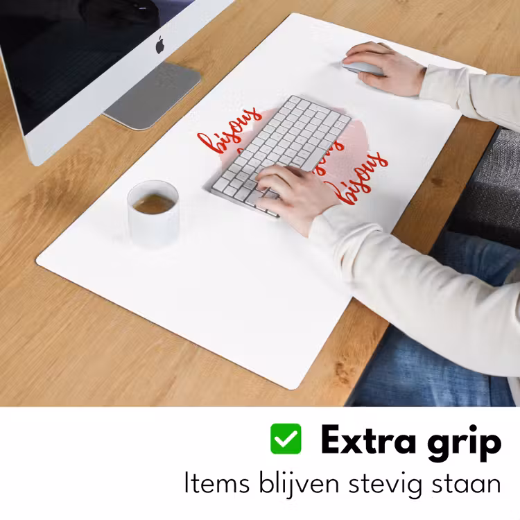 Bisous - Lip - Wit - Rood Muismat XXL klein -sfeer3