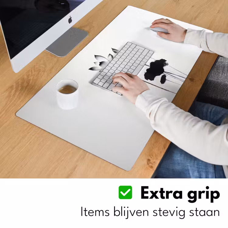 Bladeren - Zwart - Lotusbloem - Minimalitisch Muismat XXL klein -sfeer3