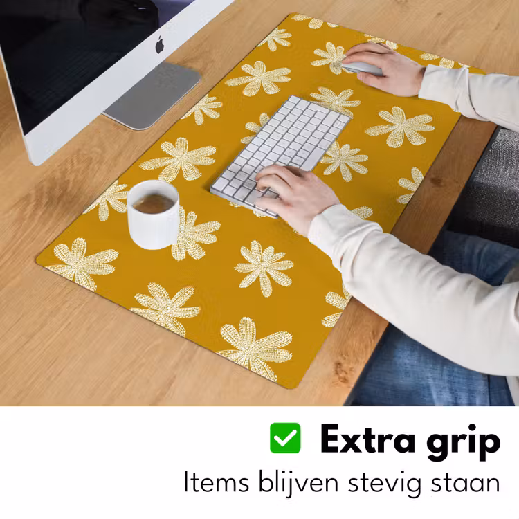 Bloem - Speels - Okergeel Muismat XXL klein 681 -sfeer3