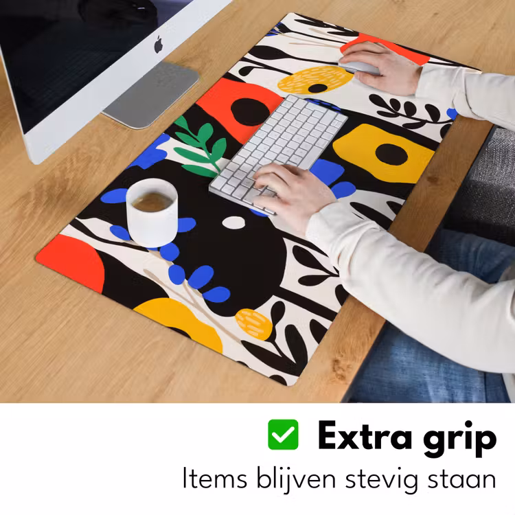Bloemen - Bladeren - Abstract - Zwart Muismat XXL klein -sfeer3