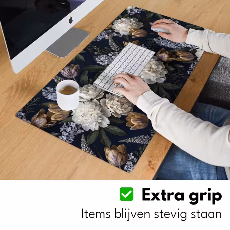 Bloemen - Donker - Elegant - Natuur - Wit Muismat XXL klein -sfeer3