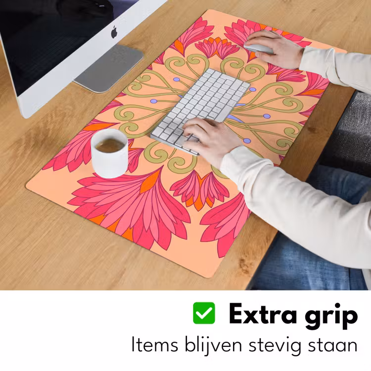 Bloemen - Patroon - Abstract - Roze - Decoratief Muismat XXL klein -sfeer3
