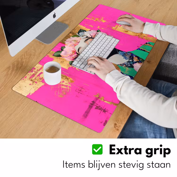 Bloemenkroon - Goud - Vrouw - Portret Muismat XXL klein -sfeer3