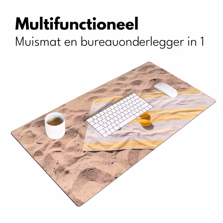 Boek - Zonnebril - Strand - Zomer - Geel Muismat XXL klein -sfeer4