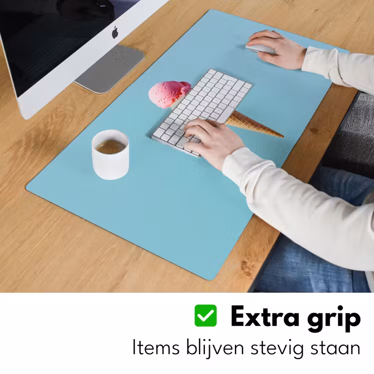 Bolletjes - Schepijs - Hoorntje - Blauw Muismat XXL klein -sfeer3
