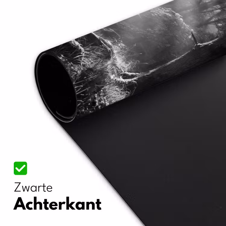 Bos - Lichtstralen - Natuur - Zwart-wit Muismat XXL klein -sfeer2