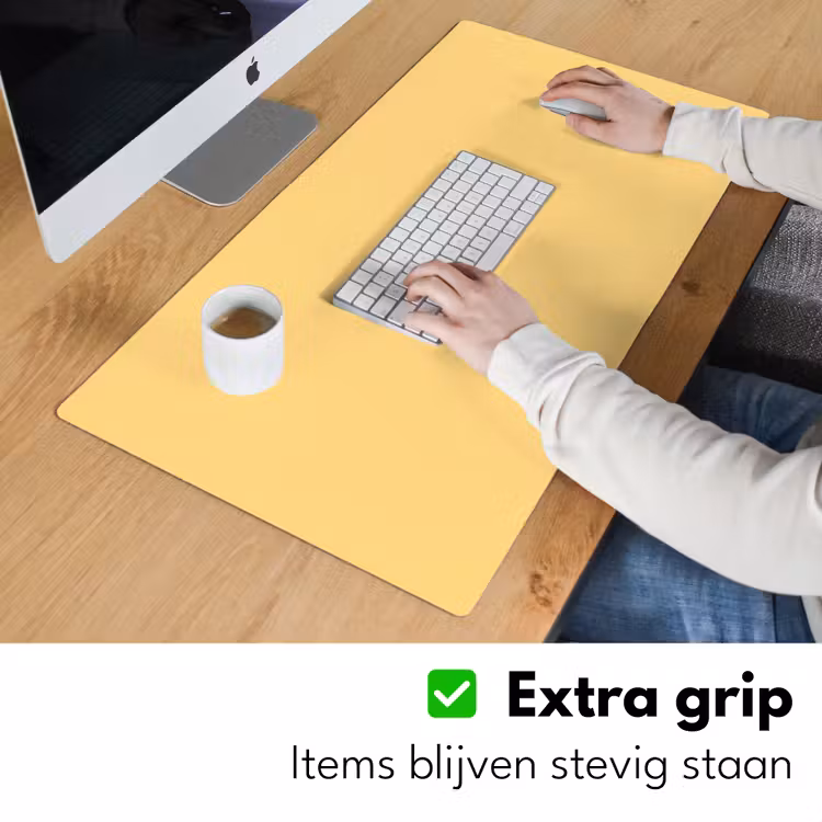 Butter - Geel - Yellow Muismat XXL klein 681 -sfeer3