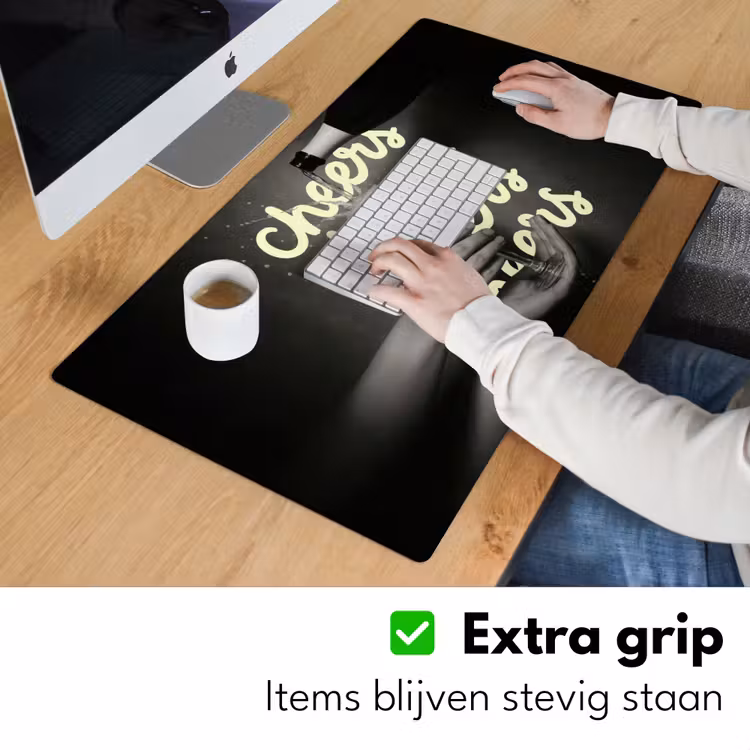 Cheers - Wijn - Zwart - Wit Muismat XXL klein -sfeer3