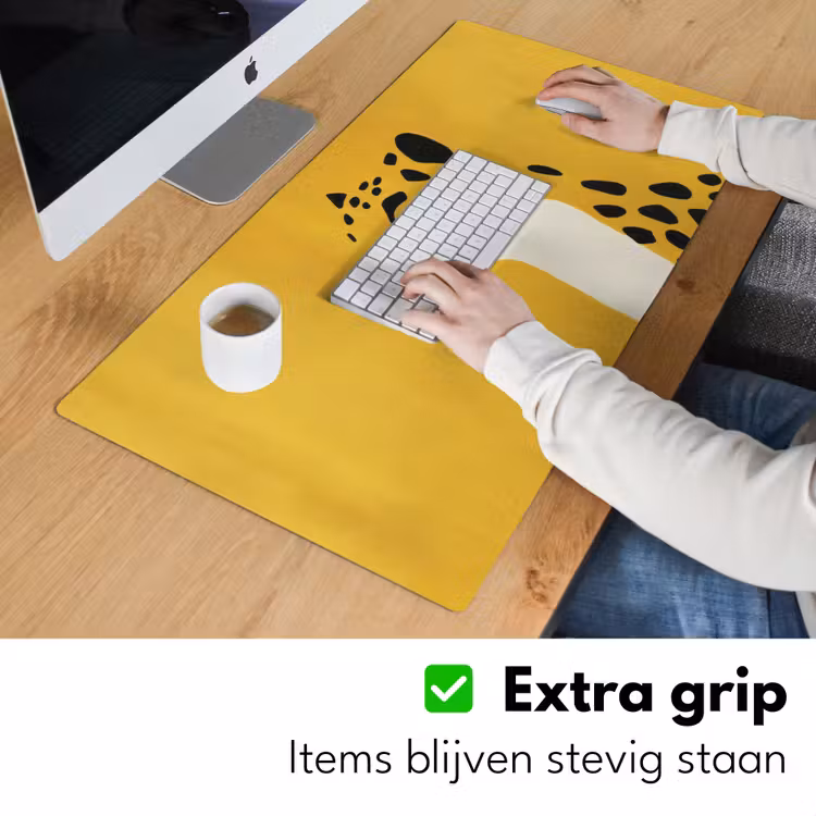 Cheetah - Illustratie - Geel Muismat XXL klein -sfeer3