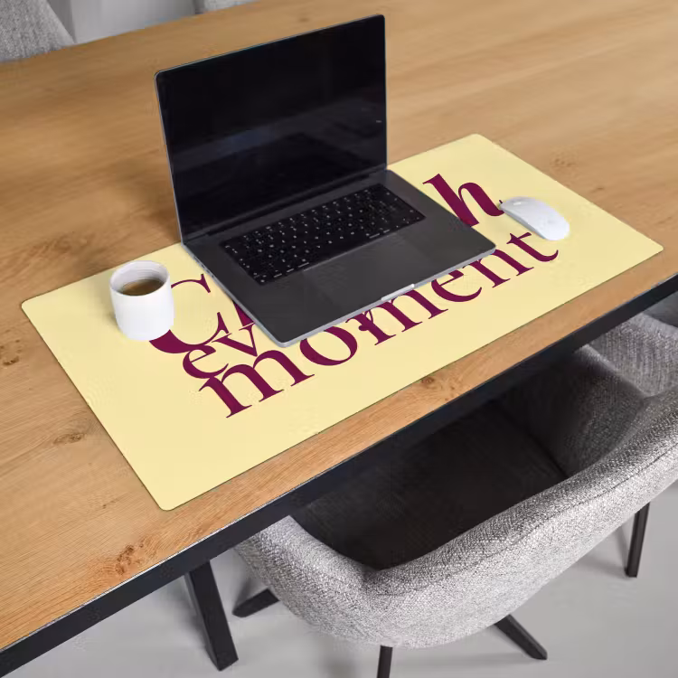Cherish every moment - Cocktailglas - Geel Muismat XXL klein -sfeer1