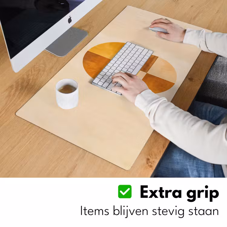 Cirkels - Geel - Minimalistisch Muismat XXL klein -sfeer3
