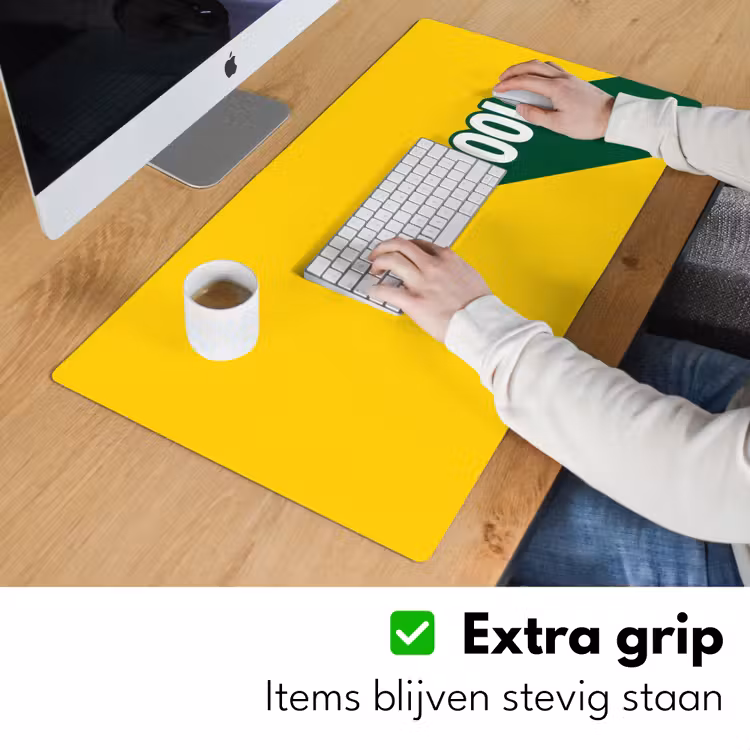 Cool - Geel - Groen Muismat XXL klein -sfeer3