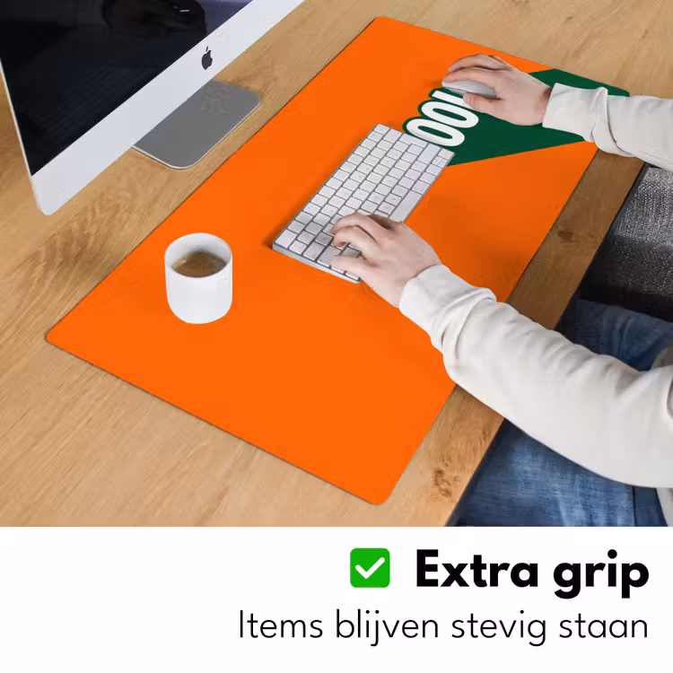 Cool - Oranje - Groen Muismat XXL klein -sfeer3