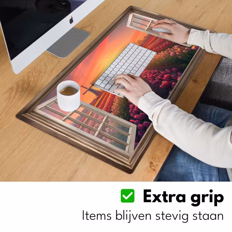 Doorkijk - Tulpen - Zonsondergang - Bloemen - Kleurrijk Muismat XXL klein -sfeer3
